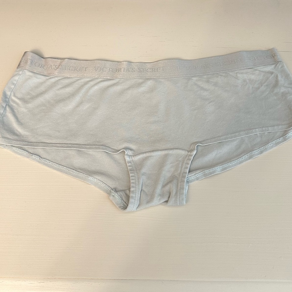VICTORIA’S SECRET Shortie Panty